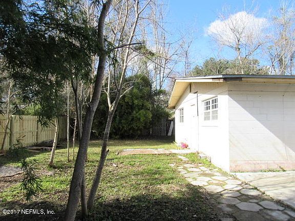 4th image of 6718 Snow White Dr