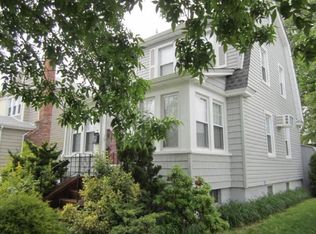 35 Derby St, Valley Stream, NY 11581