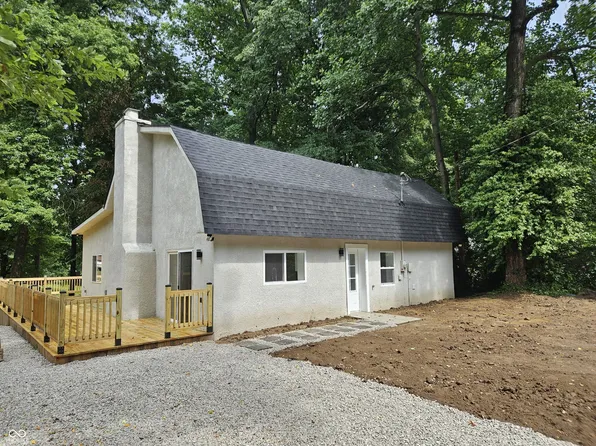 7135 N Lower Lake Dr, Martinsville, IN 46151