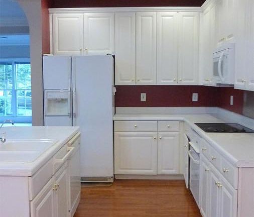 5th image of 1610 Hawkins Cove Trl