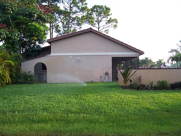 2nd image of 26977 Spanish Gardens Dr
