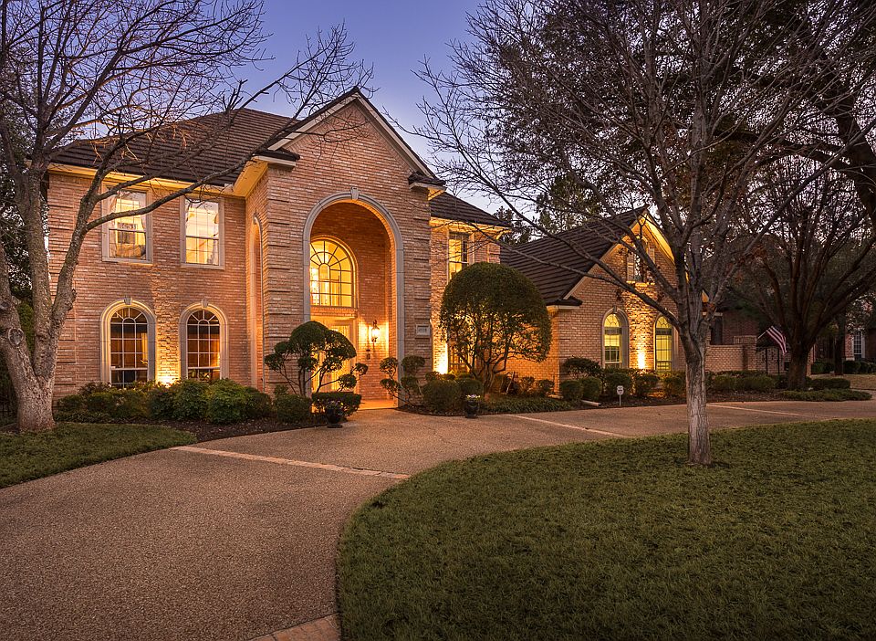 1st image of 4518 Shadywood Ln