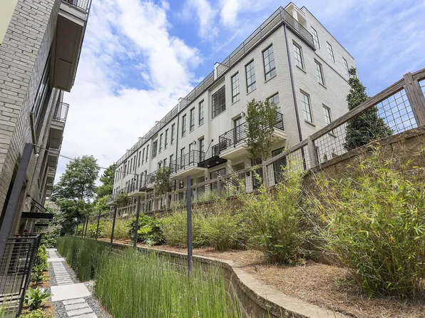 1289 Longreen Ter NW Unit 9, Atlanta, GA 30318