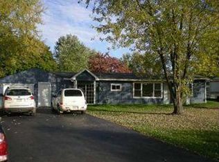 346 Crestwood Dr, New Castle, PA 16101
