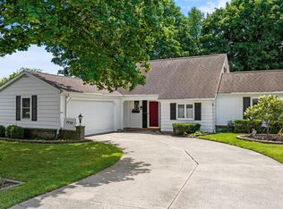 7710 Hope Farm Rd, Fort Wayne, IN 46815