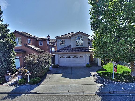 2nd image of 7920 Pineville Cir