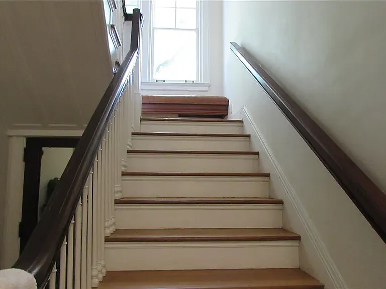 303 S Gray St — Photo 15