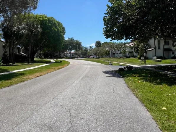 7200 NW 2 Avenue #152, Boca Raton, FL 33487
