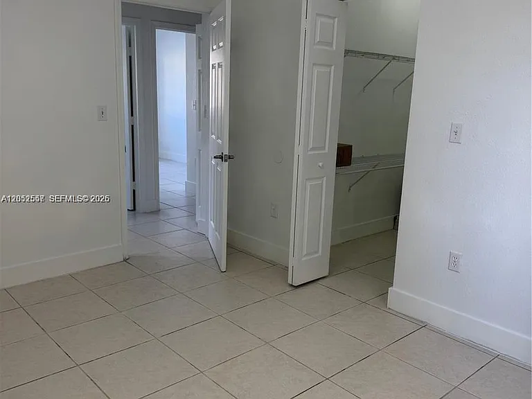 6912 NW 179th St #107-3 — Photo 8