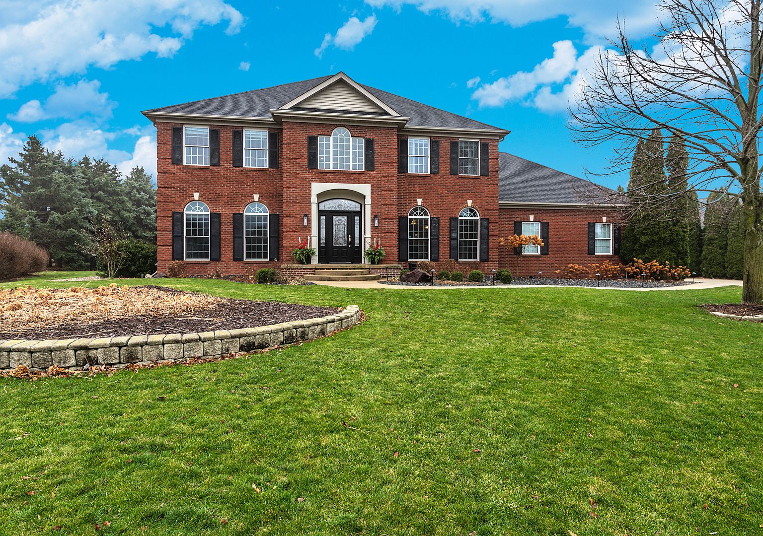 9 Strawberry Rd, Bloomington, IL 61704 Zillow