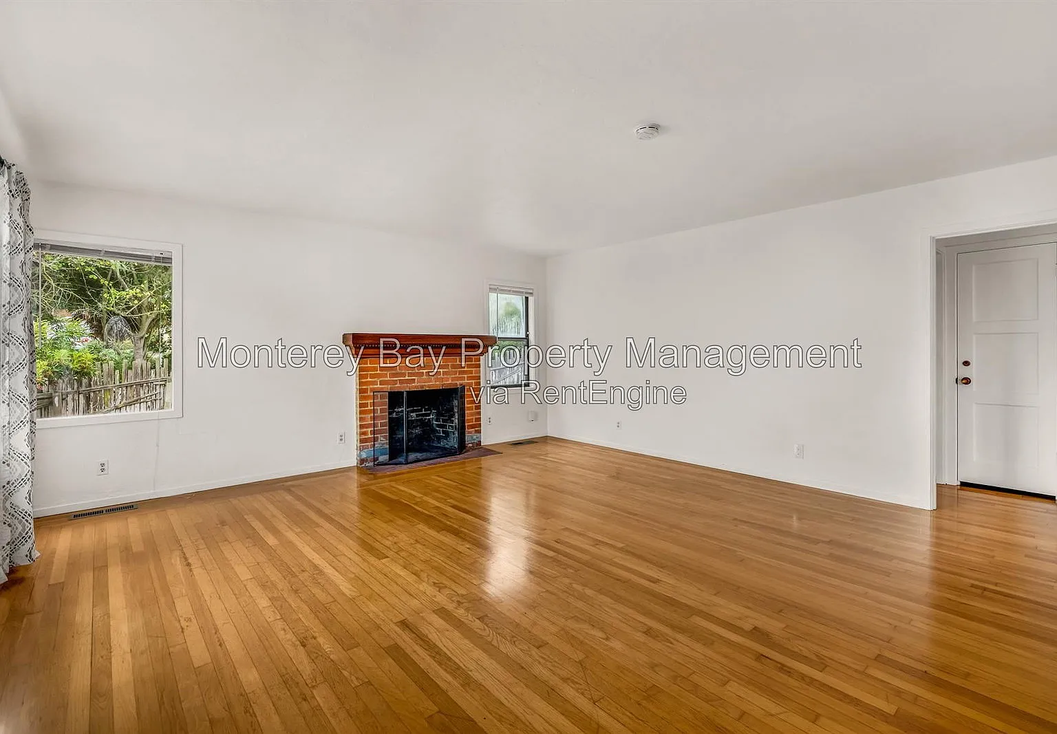 3 bed, 2.0 bath, $4,400 — Photo 2
