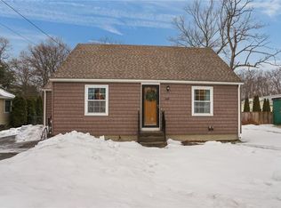 168 Knotty Oak Rd, Coventry, RI 02816