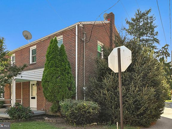 3rd image of 32 Ruby St