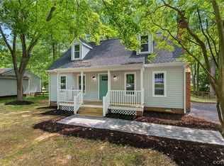 8742 Sunset Knoll Rd, North Chesterfield, VA 23237