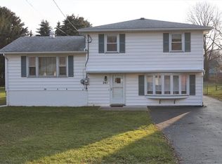 241 Gates Greece Townline Rd, Rochester, NY 14606