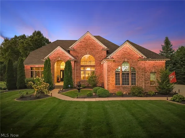 4075 Fairway Dr, Medina, OH 44256