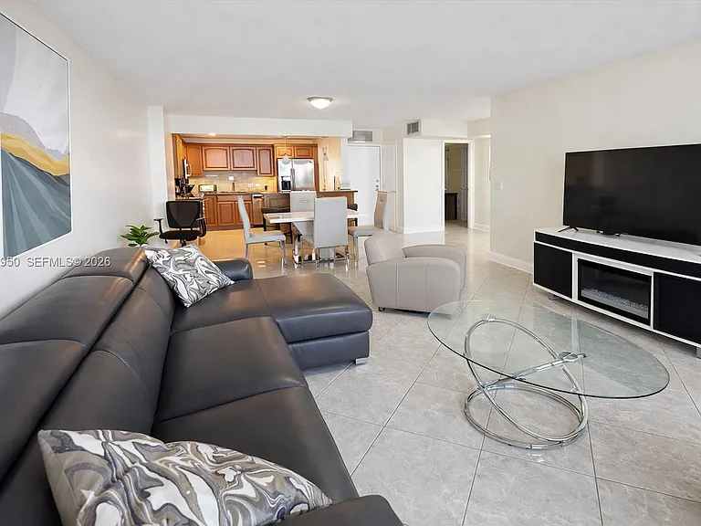 2101 S Ocean Dr #606 — Photo 3