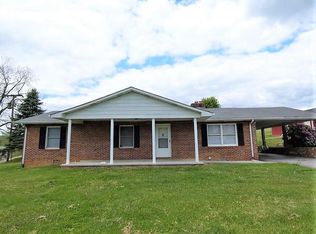 336 Stadium St, Glade Spring, VA 24340