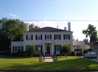 408 E Cleveland St, Dillon, SC 29536