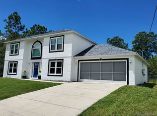 8960 N Athens Dr, Citrus Springs, FL 34433