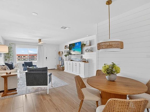 4th image of 2960 59TH STREET S #310