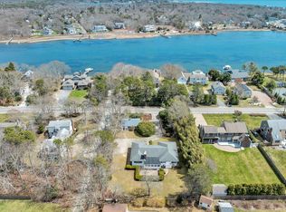 435 Acapesket Rd, East Falmouth, MA 02536
