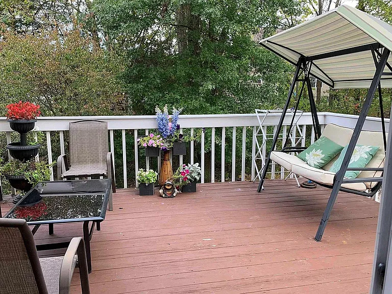 43 Autumn Dr — Photo 9