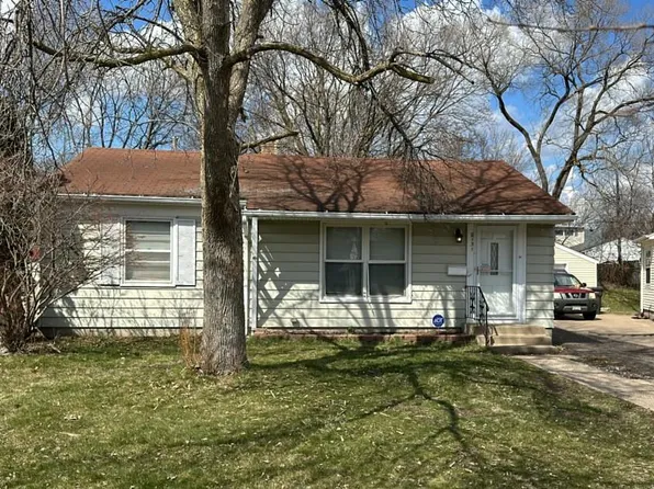 2131 Jessamine Ave E, Saint Paul, MN 55119