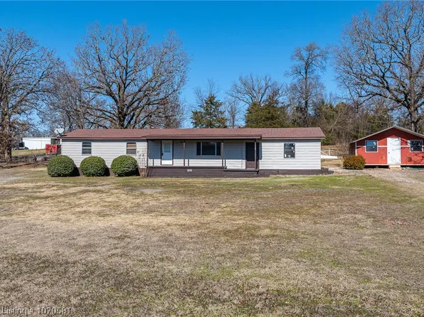 7108 W State Highway 22, Paris, AR 72855