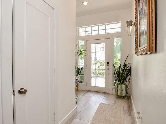 4th image of 5360 McCulloch Cir
