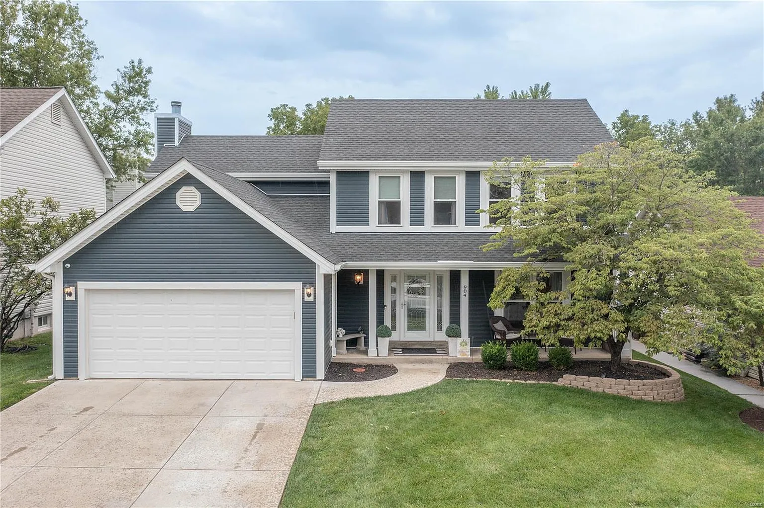 904 Oakwood Farms Ln photo 1