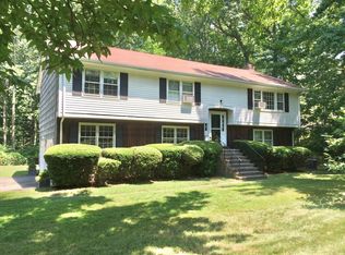 17 Silver Lakes Dr, Darien, CT 06820