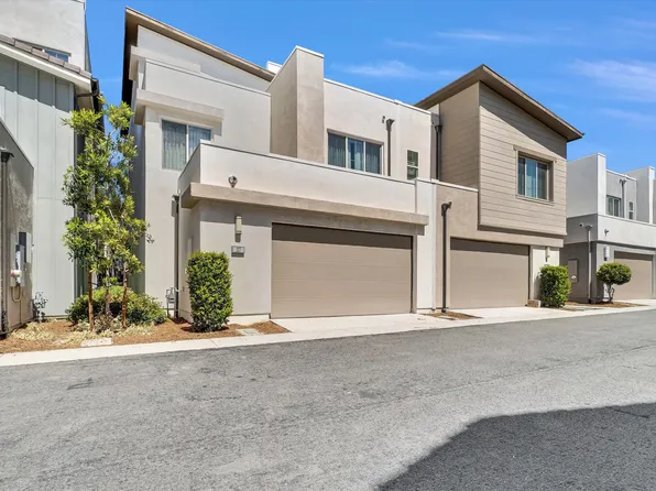 117 Stage, Irvine, CA 92618