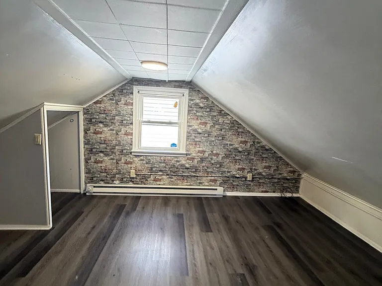 629 Erudo St — Photo 7