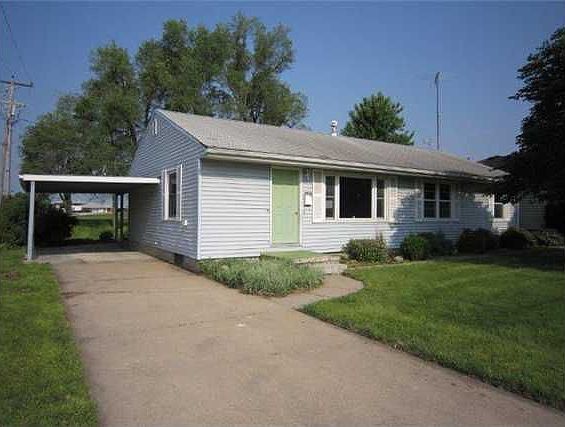 1st image of 208 S Park Lane Dr