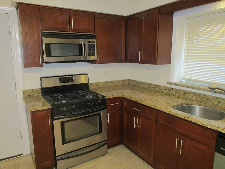 1194 S Kenilworth Ave #1 — Photo 10