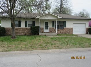 521 Steve St, Carthage, MO 64836
