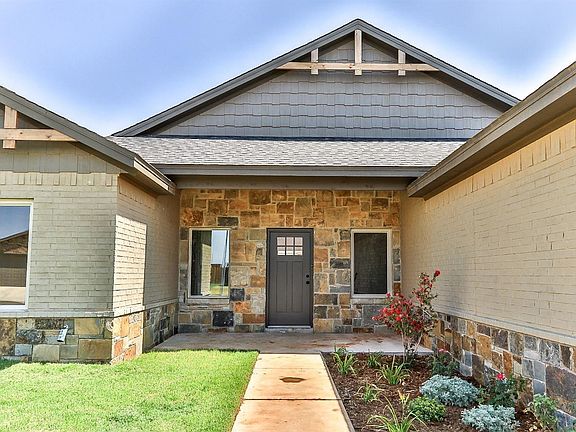 2nd image of 10103 Vernon Dr