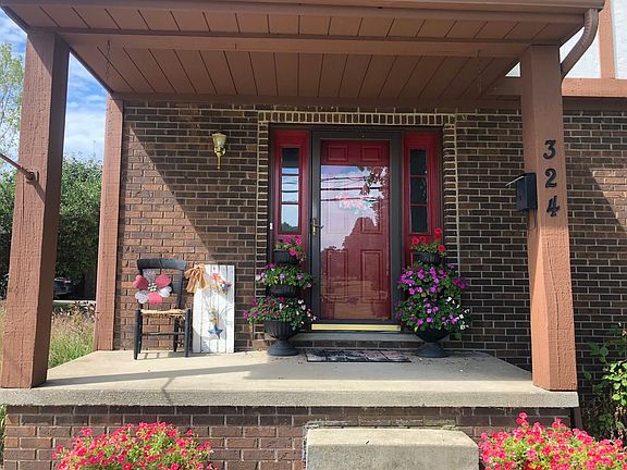 5th image of 324 Gates St
