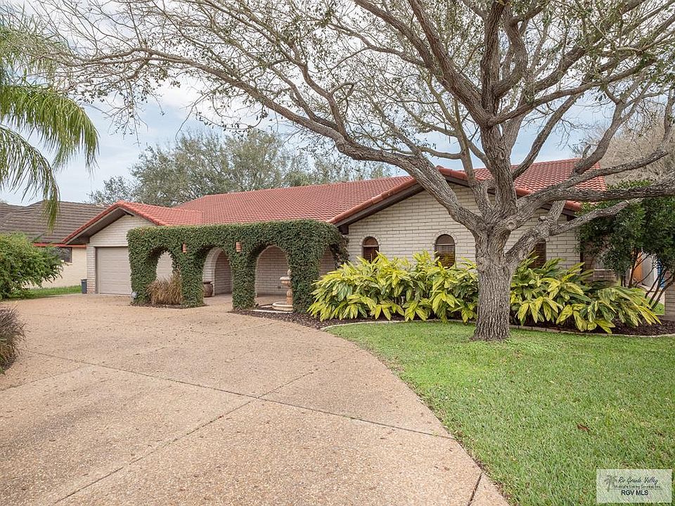 1st image of 1456 Palm Valley Dr E