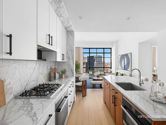 4th image of 25 Park Row #27B