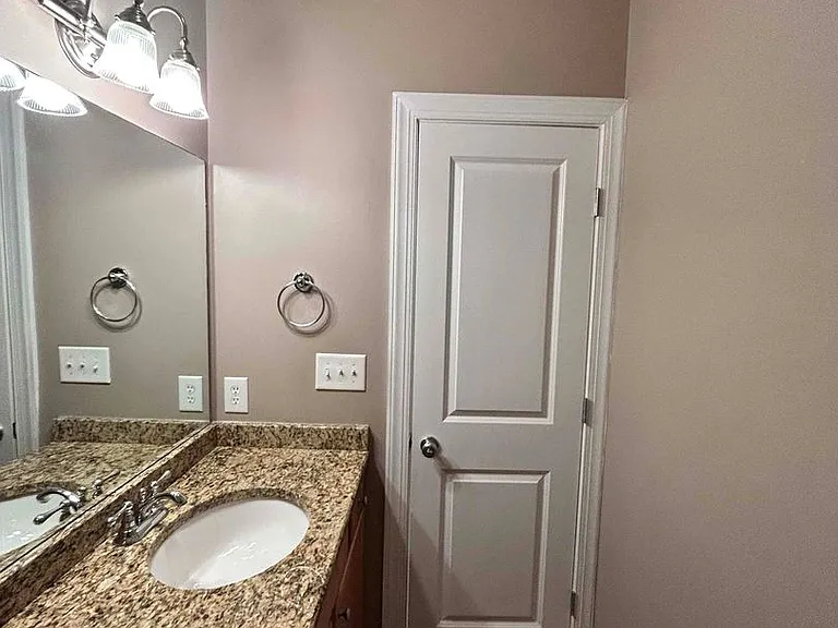 280 Carlyle Park Dr — Photo 24