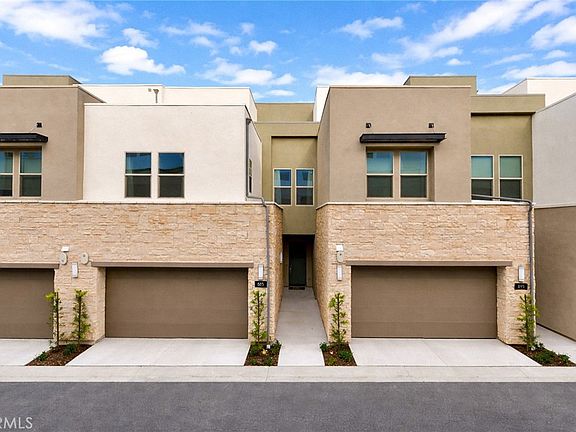2nd image of 885 Poppy Ct