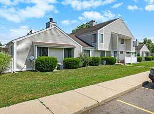 3320 Scots Pine Way APT 7, Portage, MI 49024