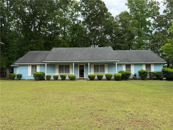 803 21st Ave SW, Lanett, AL 36863