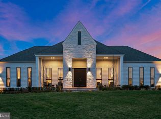 23041 Bryndon Hall Pl, Ashburn, VA 20148