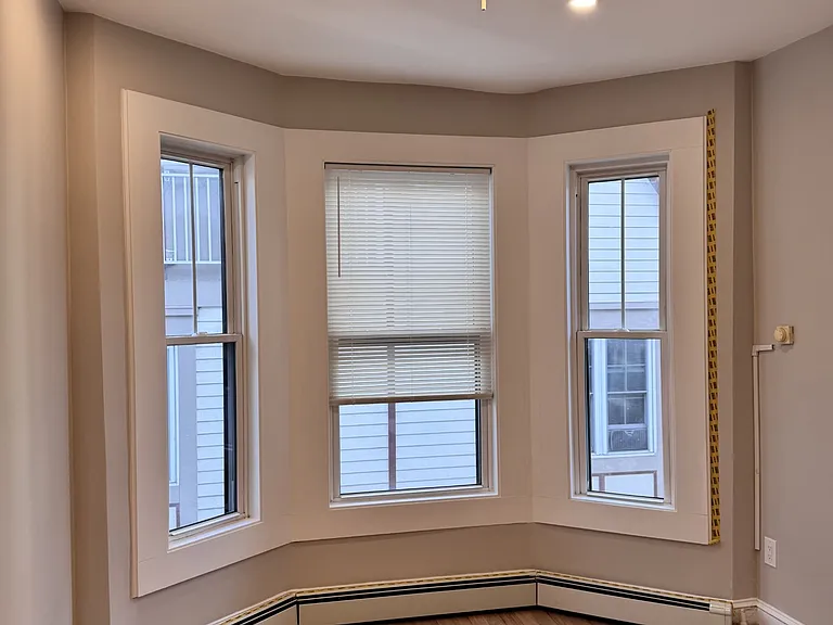 35 Brookline St #12 — Photo 4