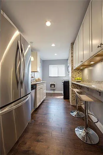 244 1/2 38th St Photo 1