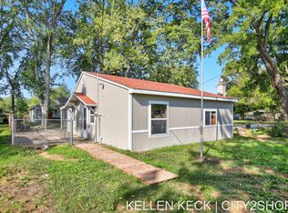 3342 Dumont Lake Dr, Allegan, MI 49010