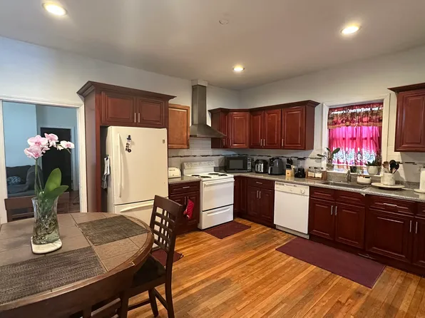 65 West St #1, Clinton, MA 01510
